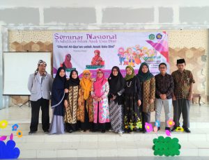 Seminar Nasional Jurusan Pedidikan Islam Anak Usia Dini FITK IAIN Syekh Nurjati Cirebon dan Universitas Singaperbangsa Karawang