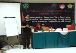 Serah Terima Jabatan Ketua Umum Himpunan Mahasiswa Jurusan Pendidikan Islam Anak Usia Dini Fakultas Ilmu Tarbiyah Dan Keguruan IAIN Syekh Nurjati Cirebon Periode 2019/2020