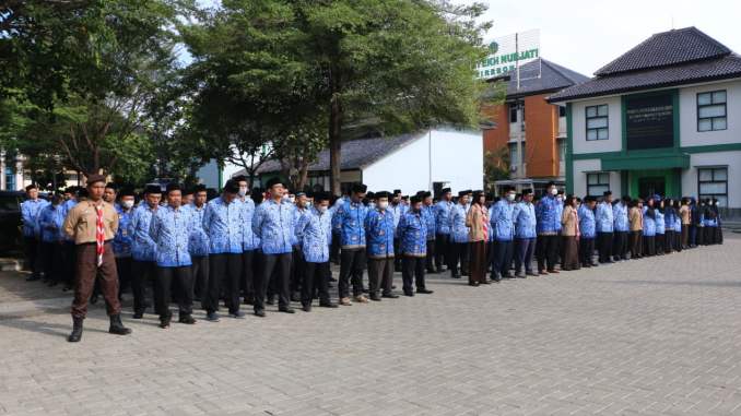 HUT RI Ke-77 di Lingkungan IAIN Syekh Nurjati Cirebon Berjalan Lancar
