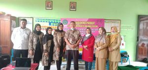 Foto Bersama Usai Kegiatan Pembukaan Kegiatan  Pengabdian Kepada Masyarakat Jurusan Pendidikan Islam Anak Usia Dini Dengan RA, TK dan PAUD Sekecamatan Plumbon