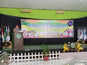 Sambutan Festifal Seni dan Budaya FITK IAIN Syekh Nurjati Cirebon.