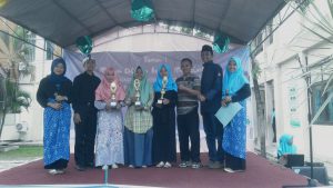 Penerima Piala Lomba Tari