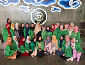 Kunjungan Mahasiswa Jurusan Pendikan Islam Anak Usia Dini Fakultas Ilmu Tarbiyah dan Keguruan IAIN Syekh Nurjati Cirebon ke Rumah Batik Trusmi Plered Kabupaten Cirebon