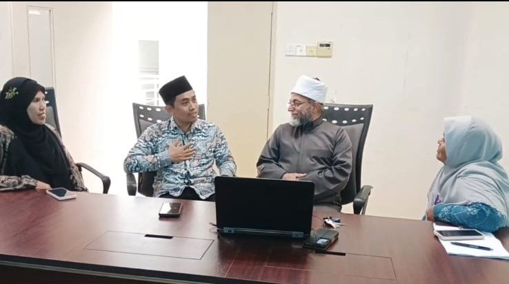 FGD Bahas Kurikulum Moderasi Beragama antara UIN Siber Syekh Nurjati Cirebon dan UniSHAMS Malaysia